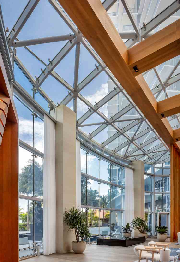 Atrium, Façade and Canopies For  Beach Residences | Architecturally Exposed Steel 