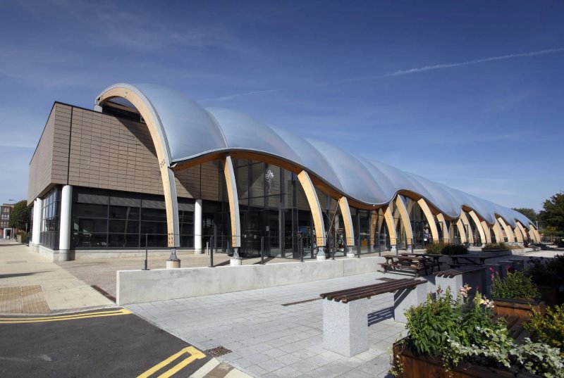 ETFE Air Filled Pillows Consisted  Curved Membrane Roof Canopy For Museum
