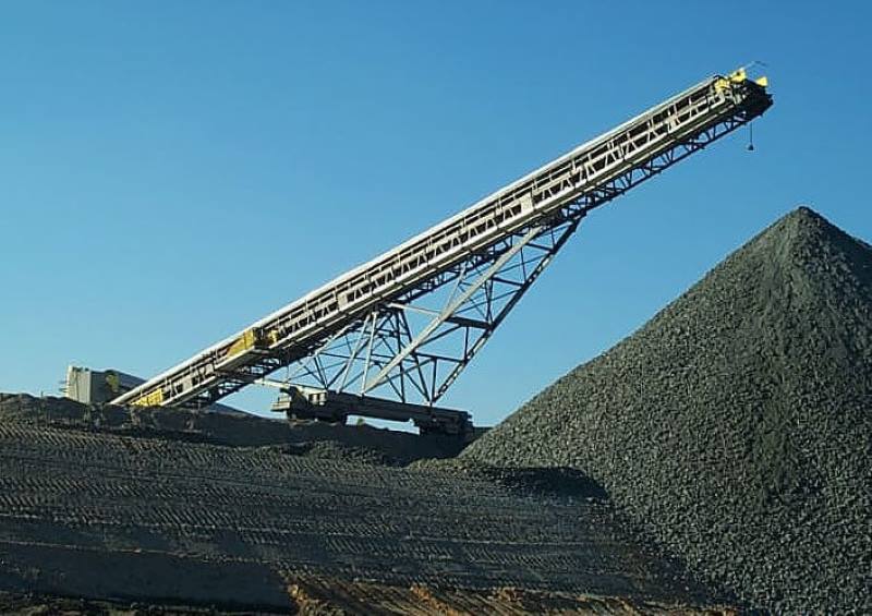 Screen Station Buildings and Screen Feed&Discharge Conveyors Steel Structures: 54” x 120’ Radial Stacker 