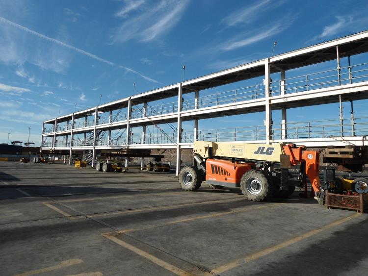 Reefer_Rack_Moved_in_Port_of_Newark_NJ_01